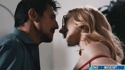 Жалмауыз аққұбамен романтикалық секс